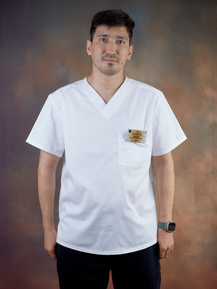 Бисенев Руслан Алтайевич